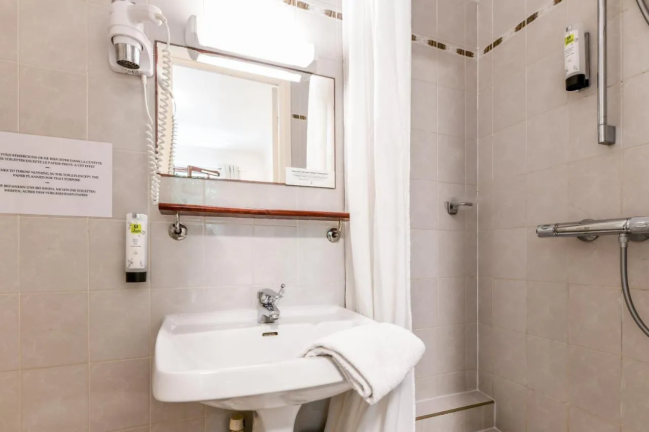Hôtel VAL FLORES LOGIS Biarritz